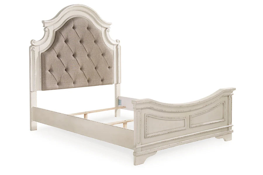 Cama Queen con paneles tapizados en blanco desportillado Realyn