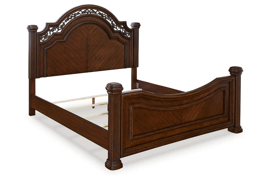 Lavinton Brown Poster Bedroom Set