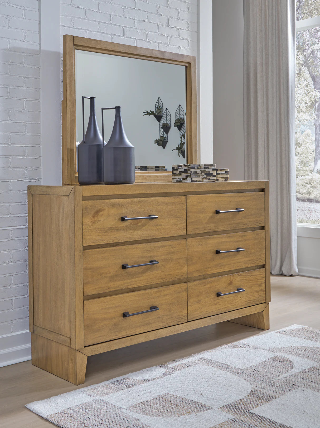 Sherbana Light Brown Platform Bedroom Set