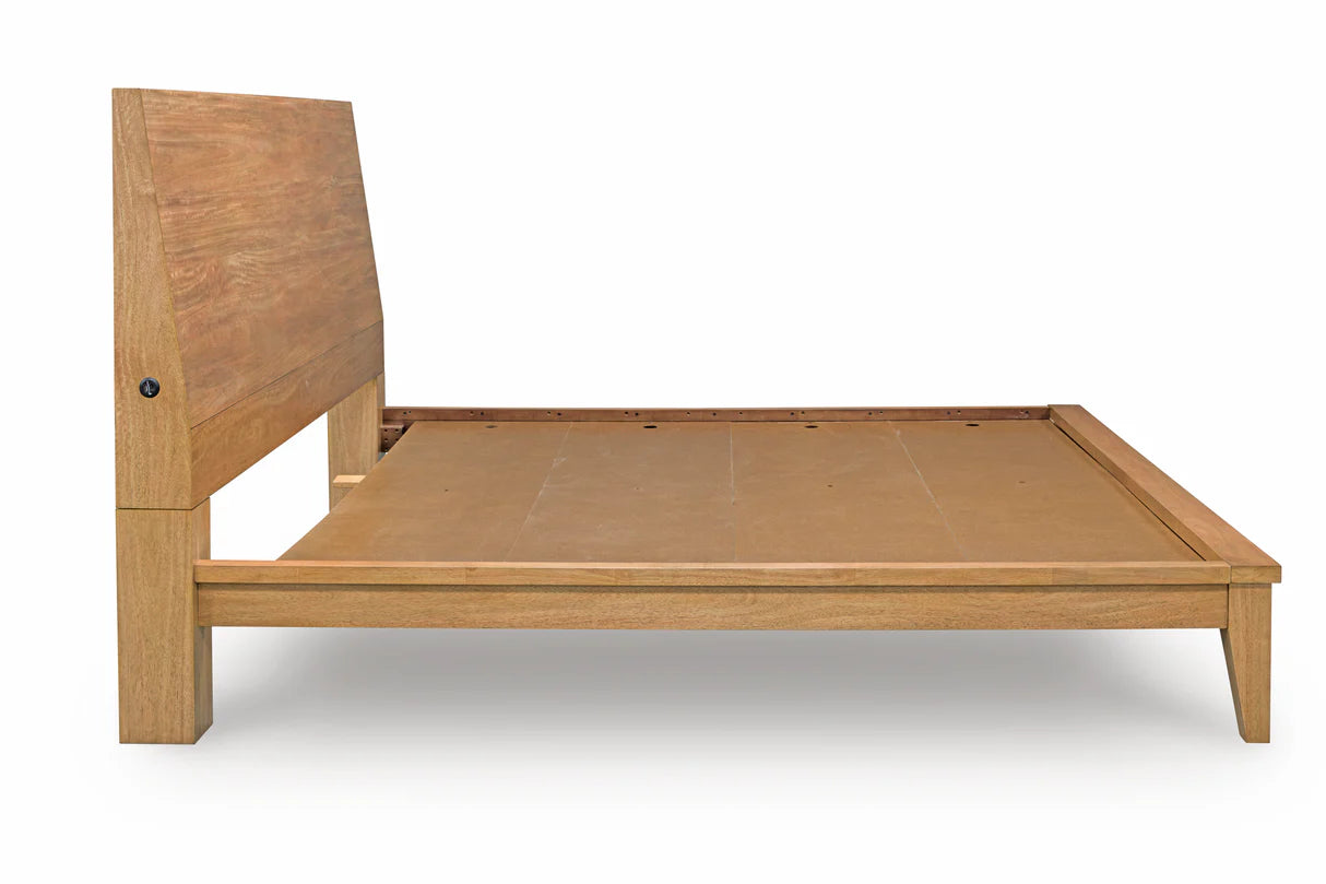 Sherbana Light Brown Platform Bedroom Set