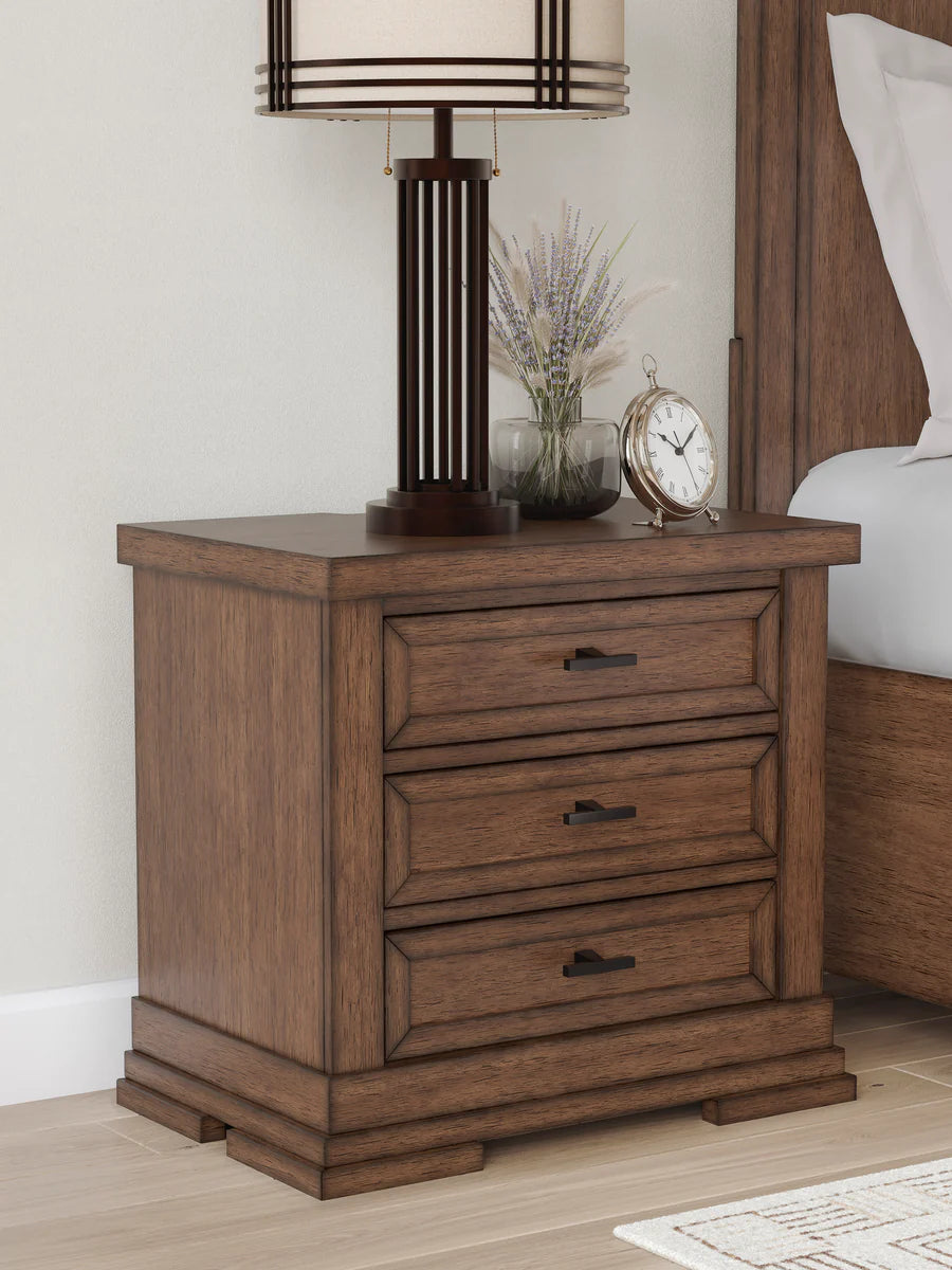Taffenbrook Medium Brown Storage Platform Set
