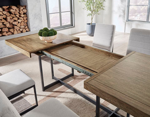 Mesa extensible de comedor Tomtyn marrón claro y 8 sillas