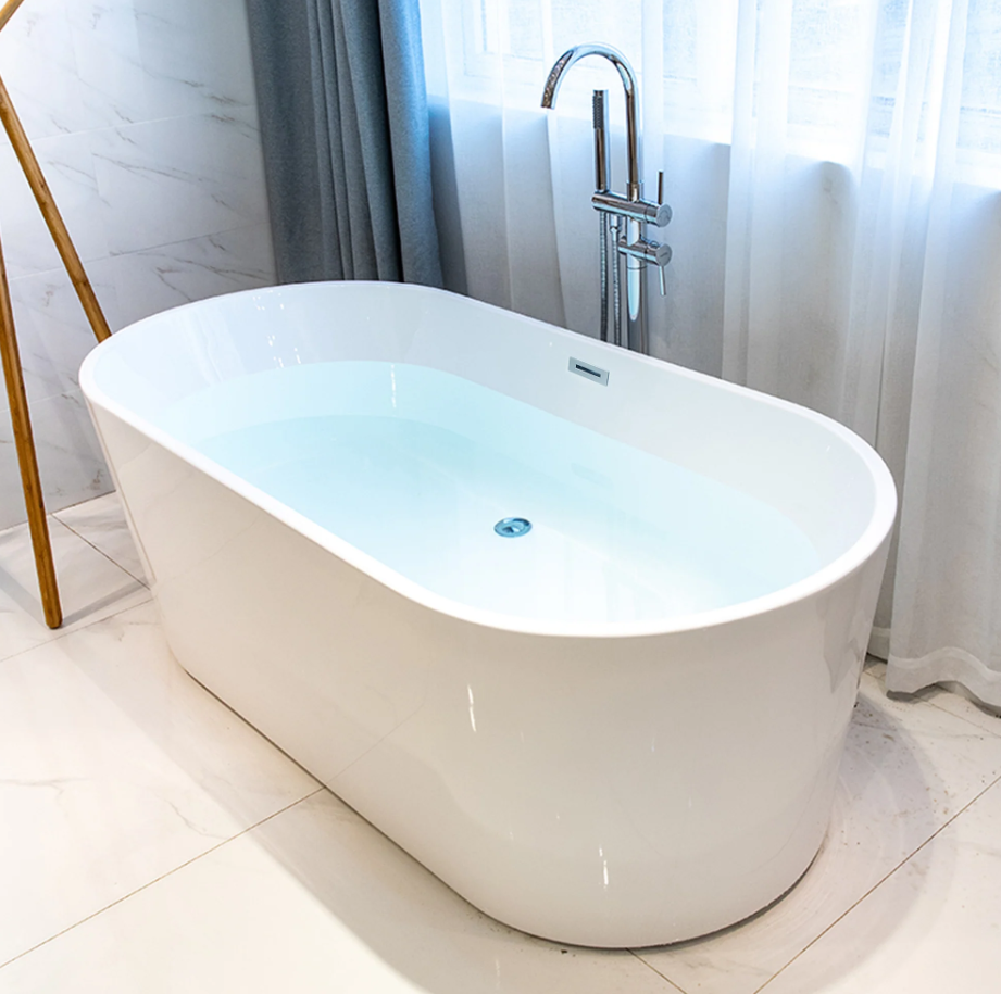 59" Freestanding Acrylic Bathtub