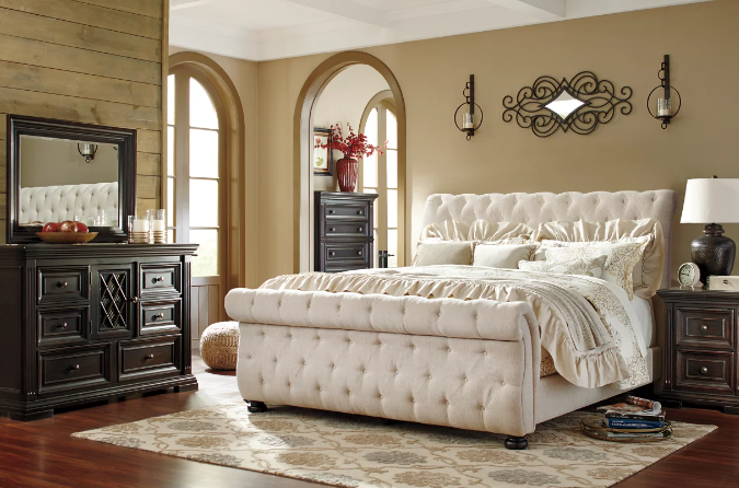 Willenburg Upholstered Sleigh Bed