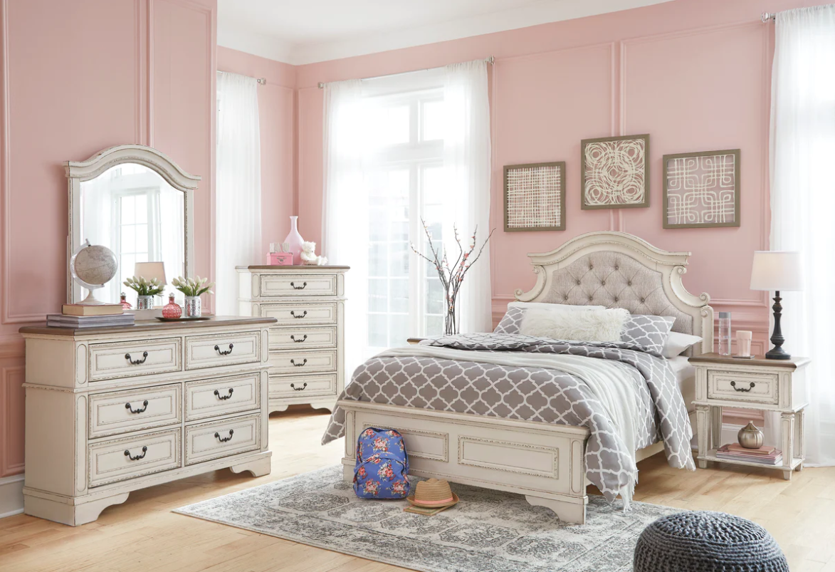 Realyn Chipped White Upholstered Panel Youth Bedroom Set