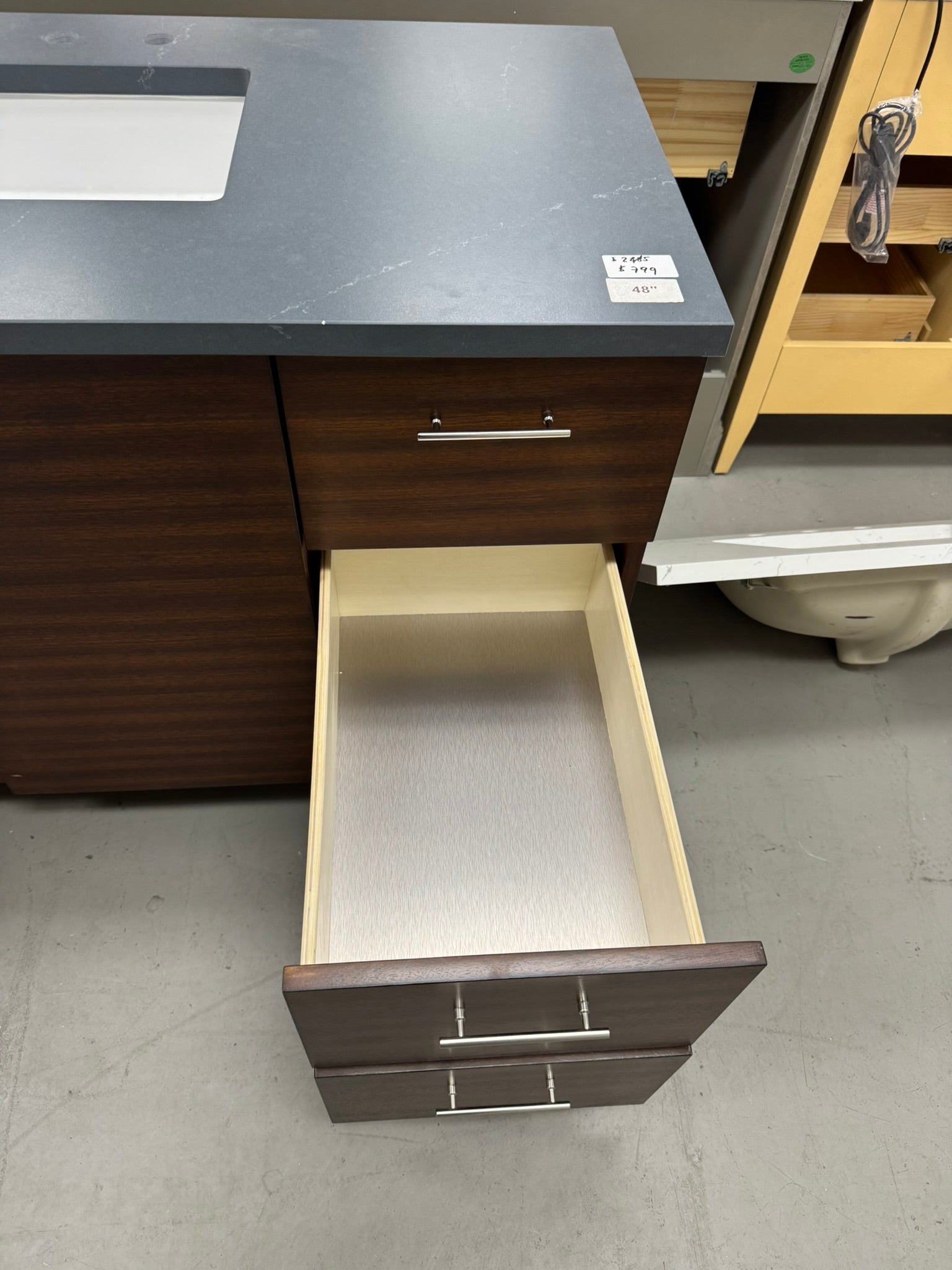 Mueble de lavabo individual James Martin de 48 pulgadas