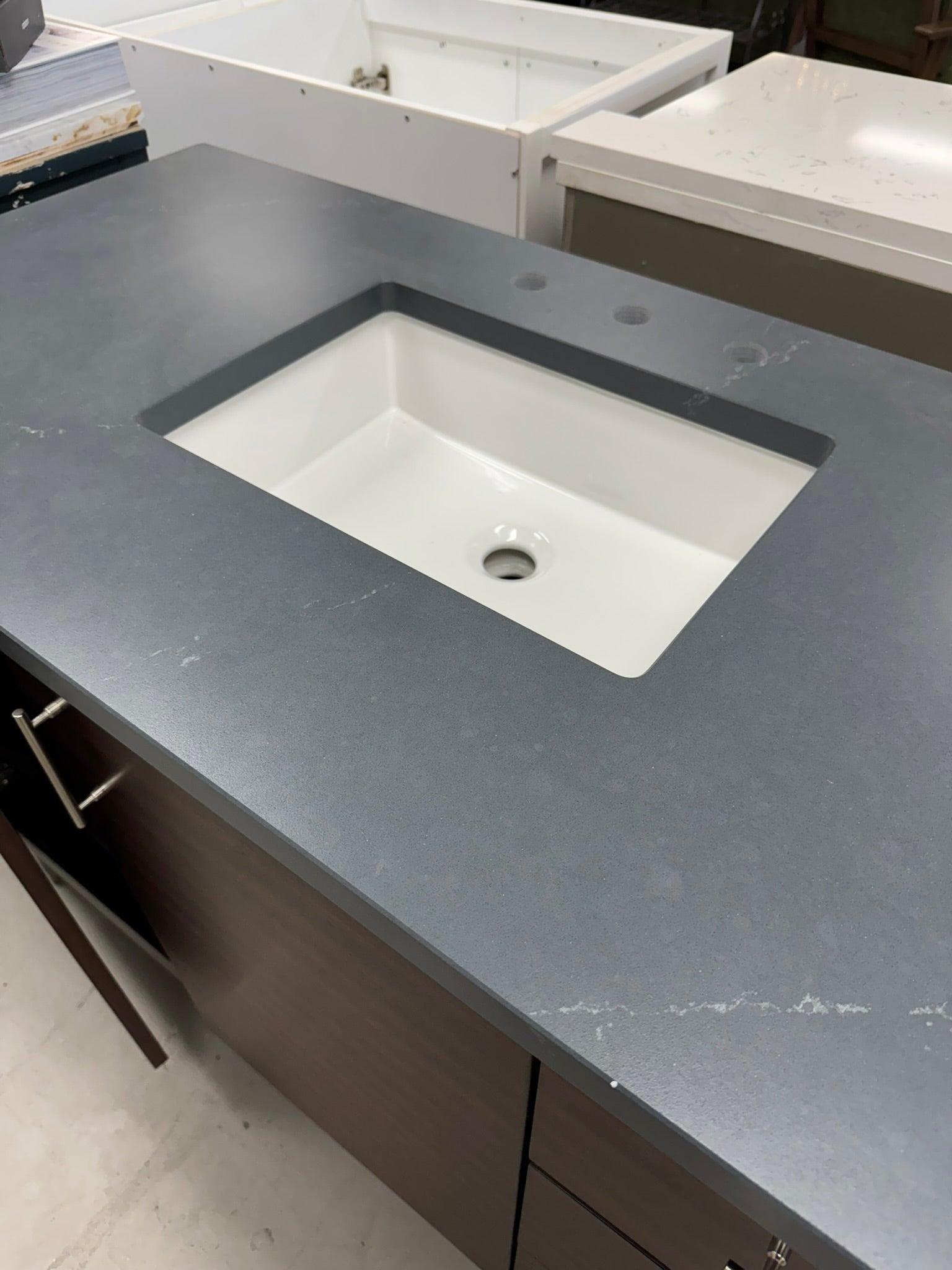 Mueble de lavabo individual James Martin de 48 pulgadas