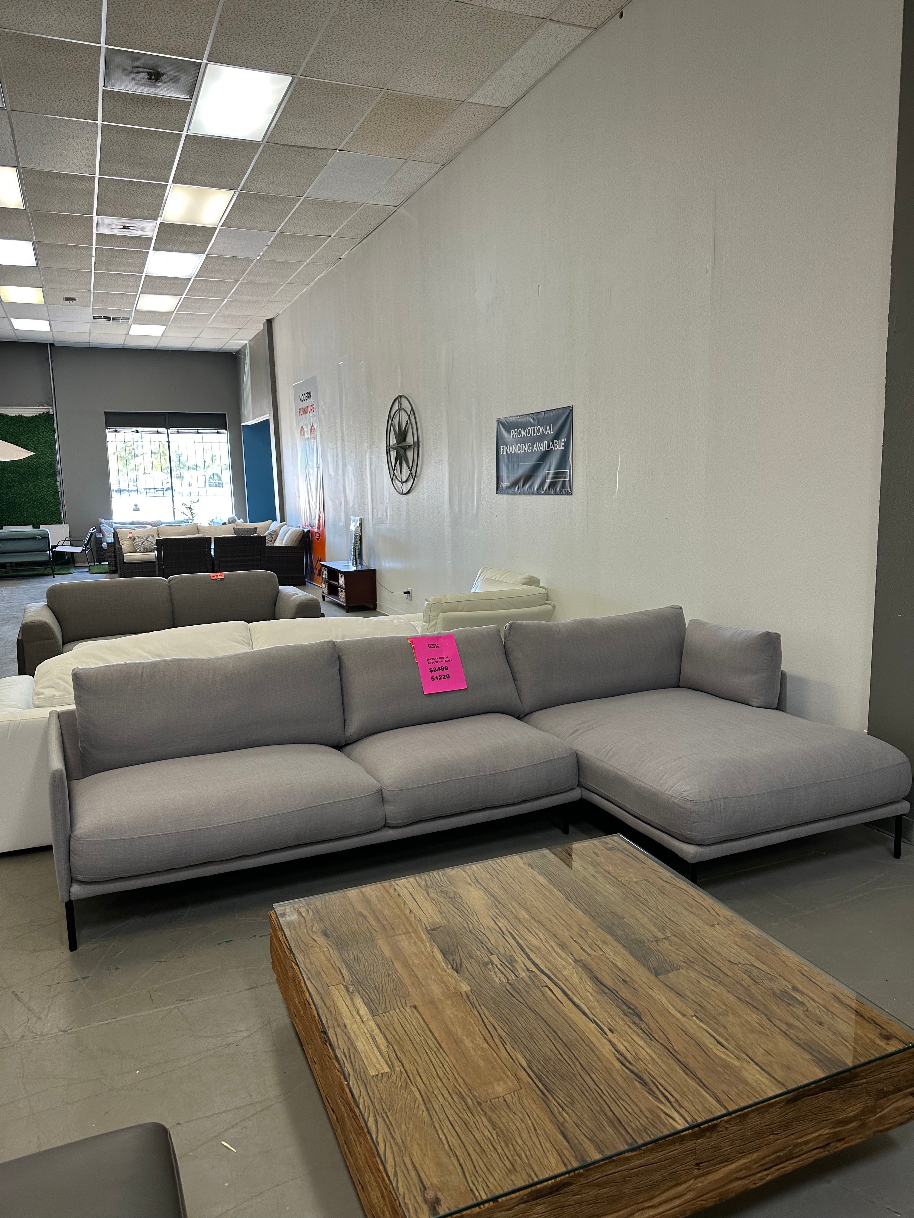 Maxwell Right Sectional Sofa Light Gray
