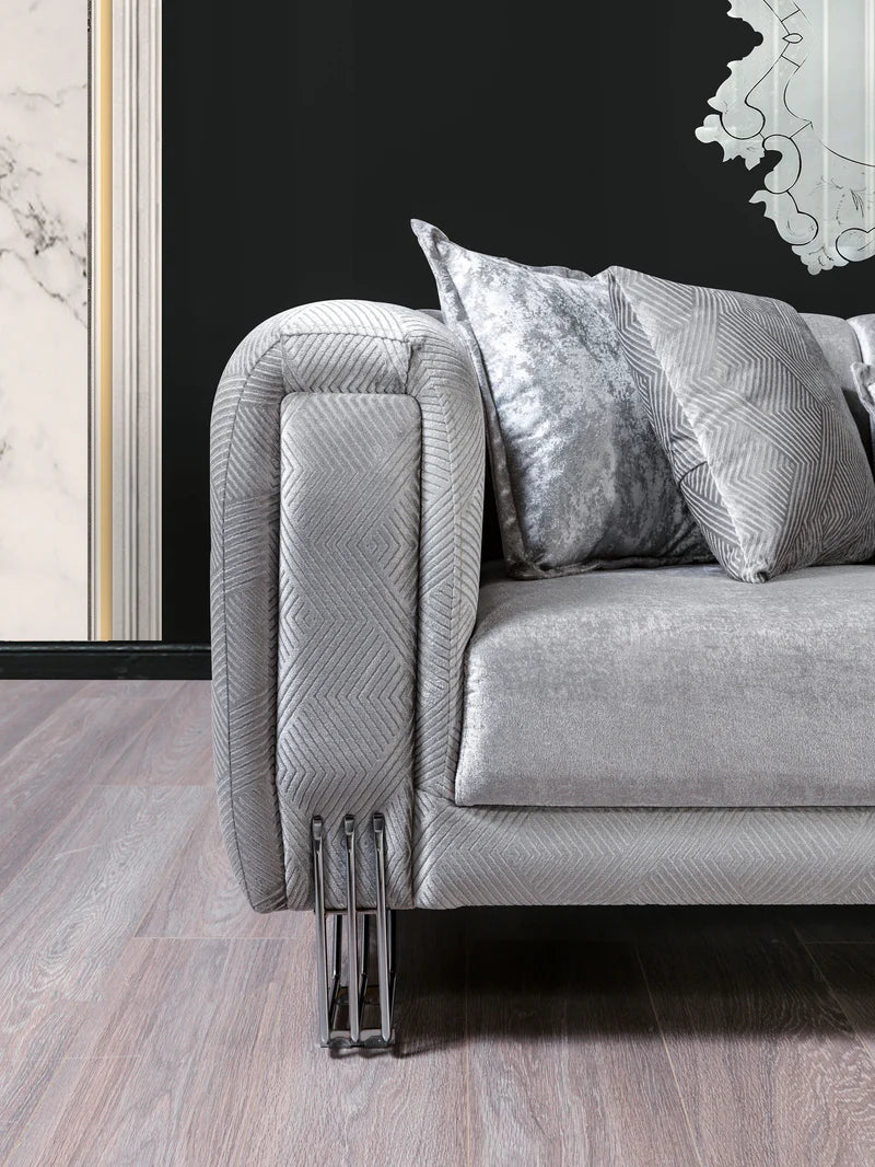 Sofá y loveseat de terciopelo plateado Santana