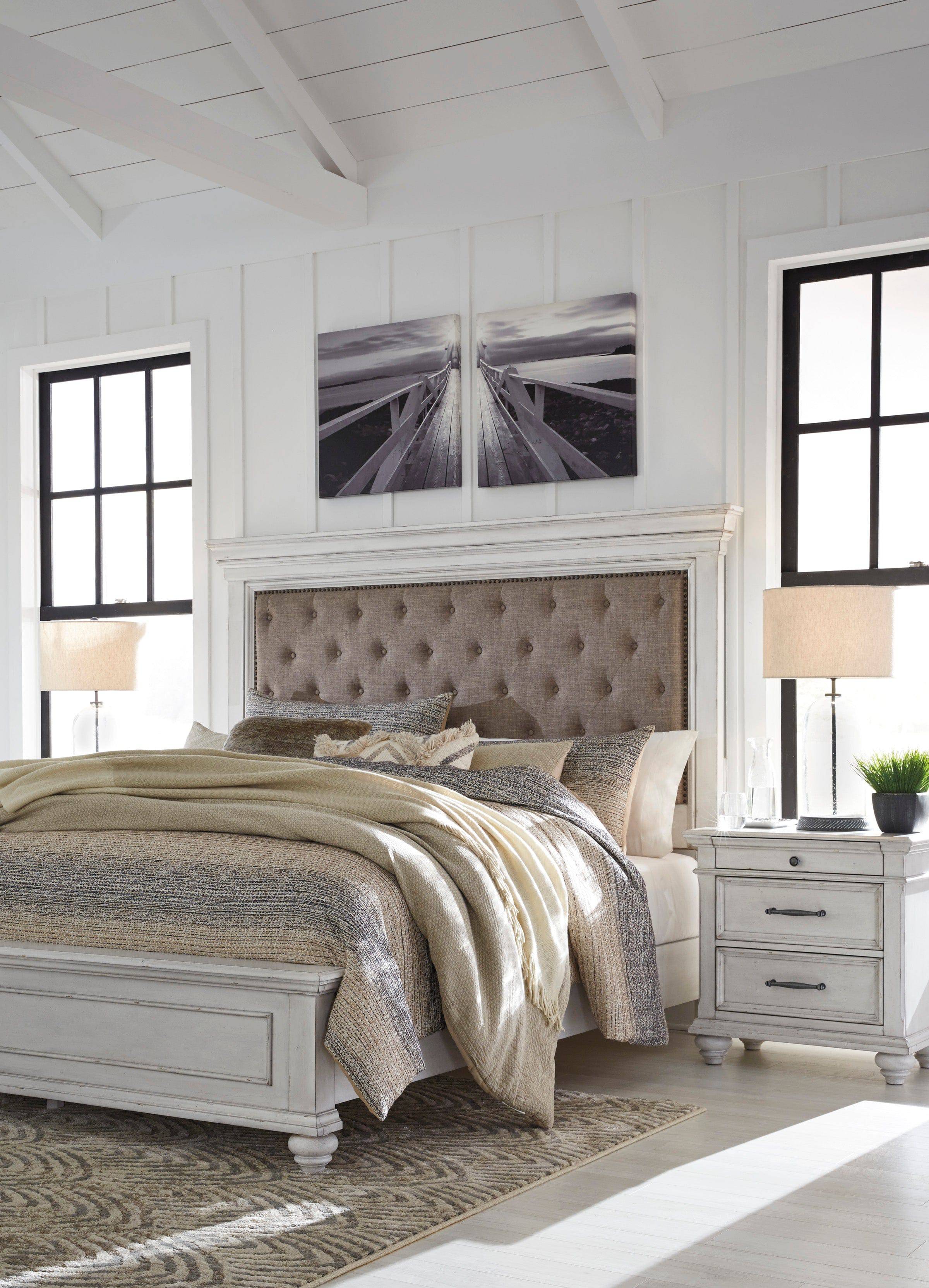 Kanwyn Whitewash King Panel Bedroom Set