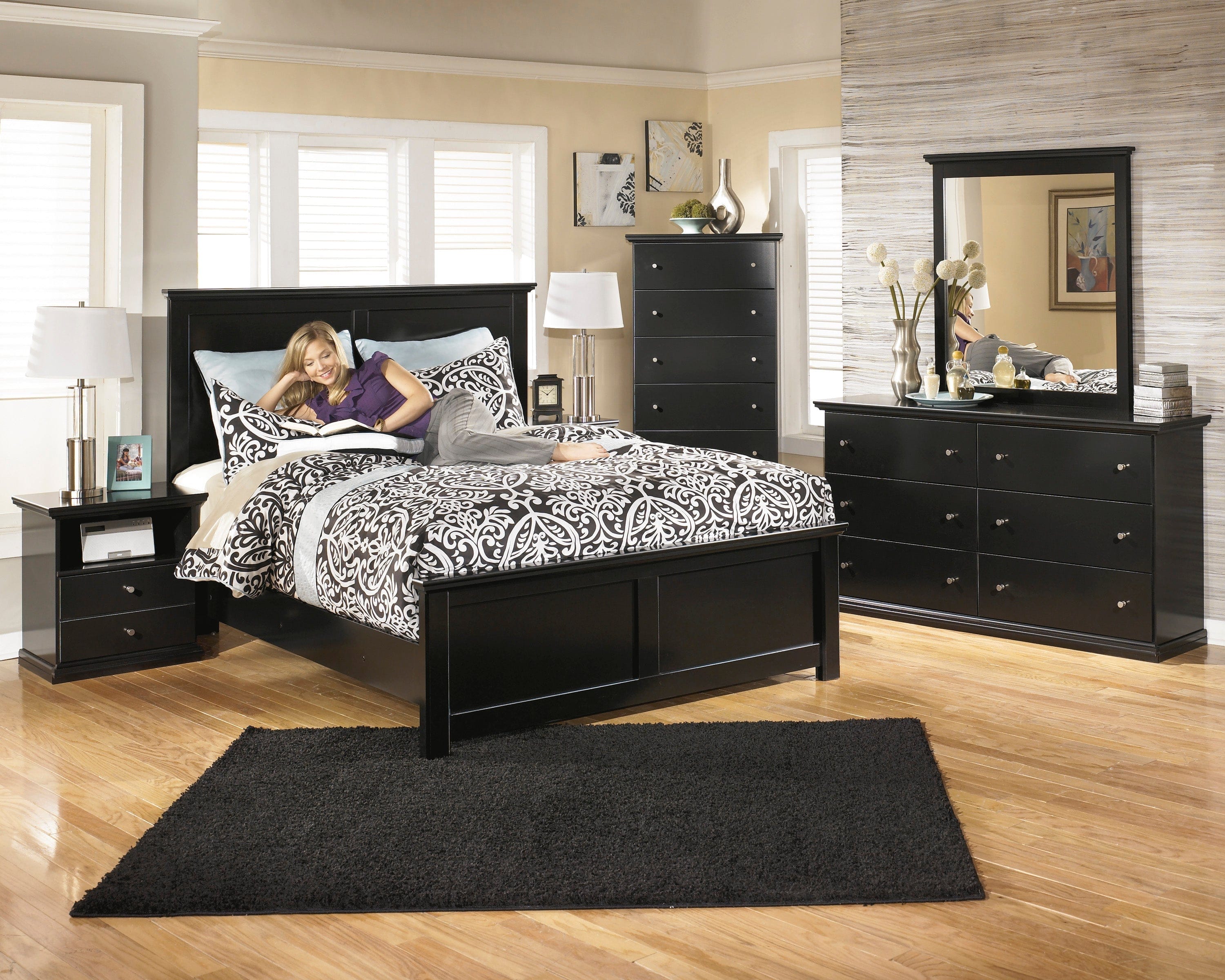 Maribel Black Panel Bedroom Set