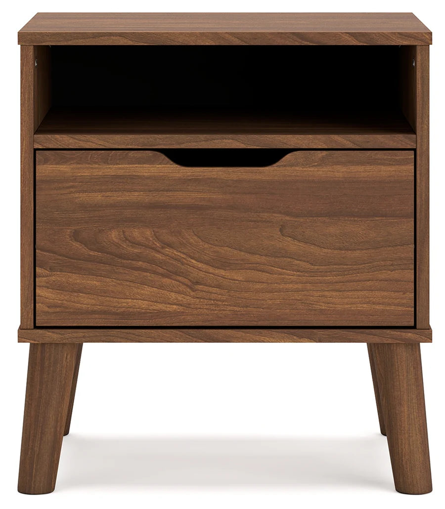 Fordmont Auburn Platform Bedroom Set