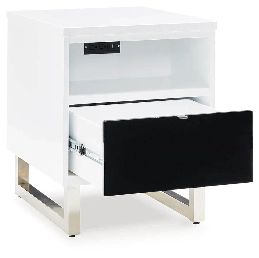 Gardoni White Chairside End Table