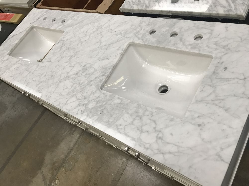 Sandstone 60 in. Vanity in White with Quartz Top