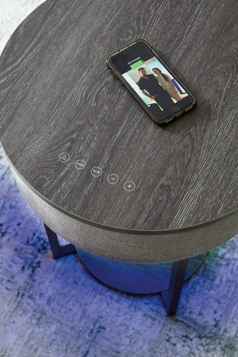 Sethlen Gray Accent Table