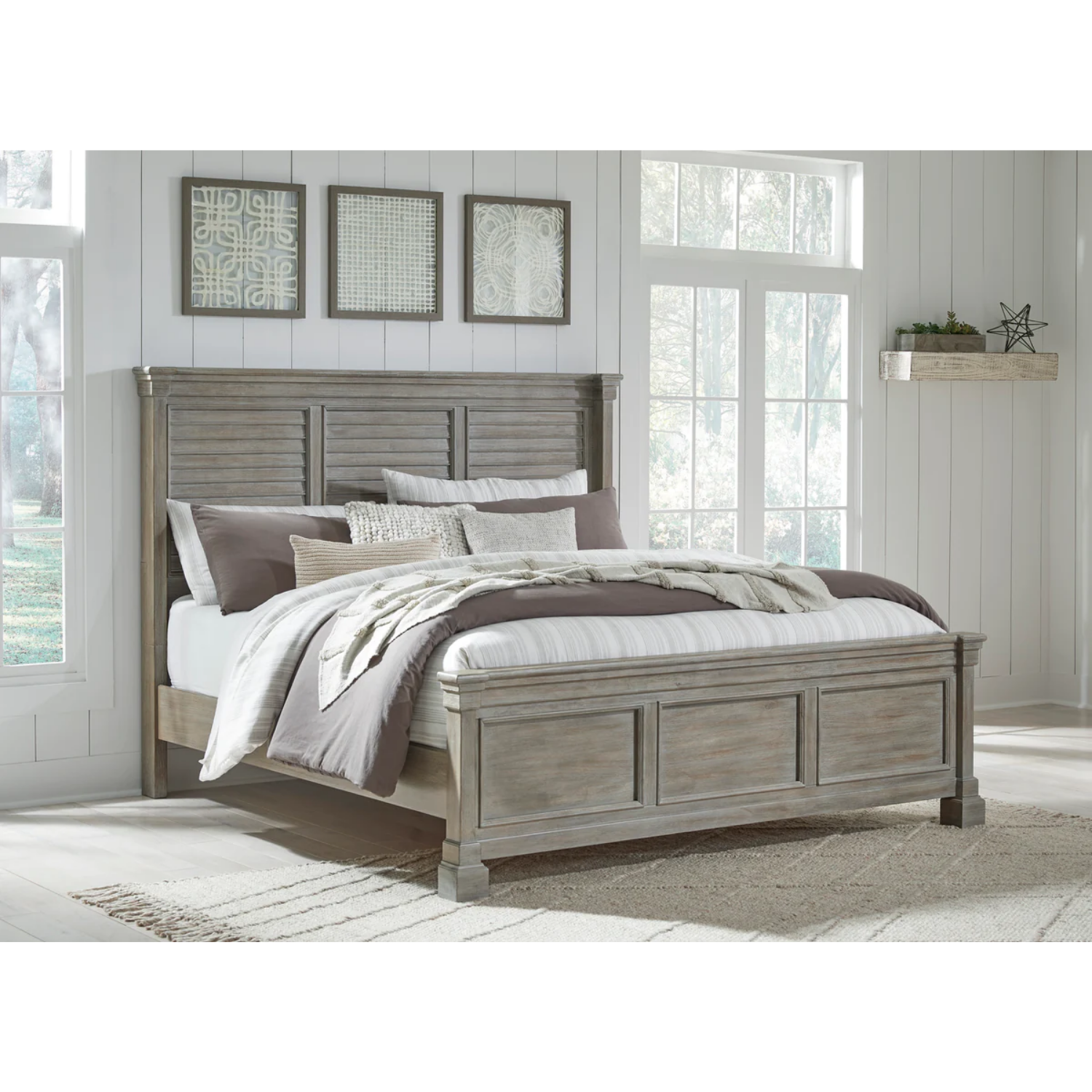 Moreshire Bisque Panel Bedroom Set