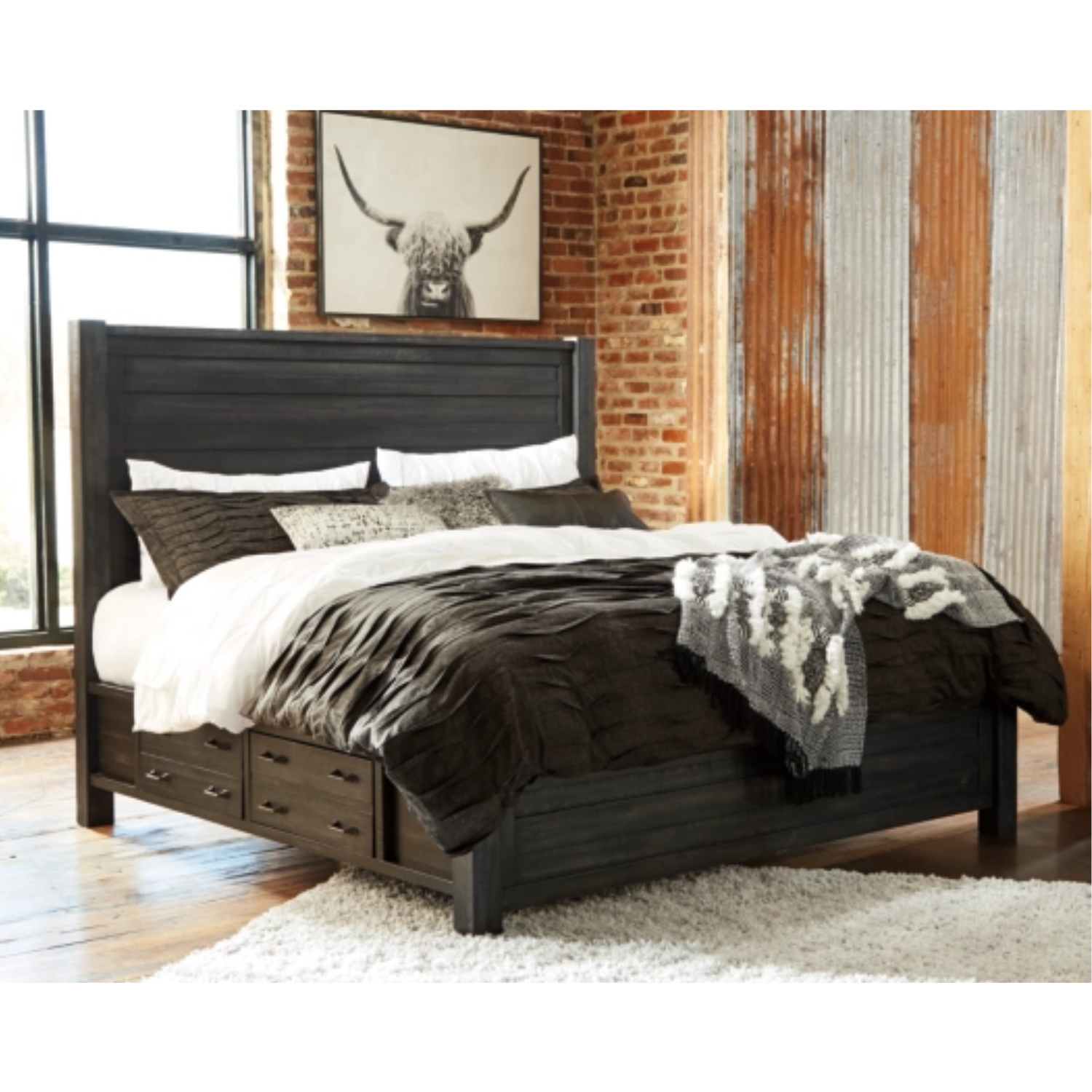 Baylow Queen Panel Bed with 4 Storage Drawers