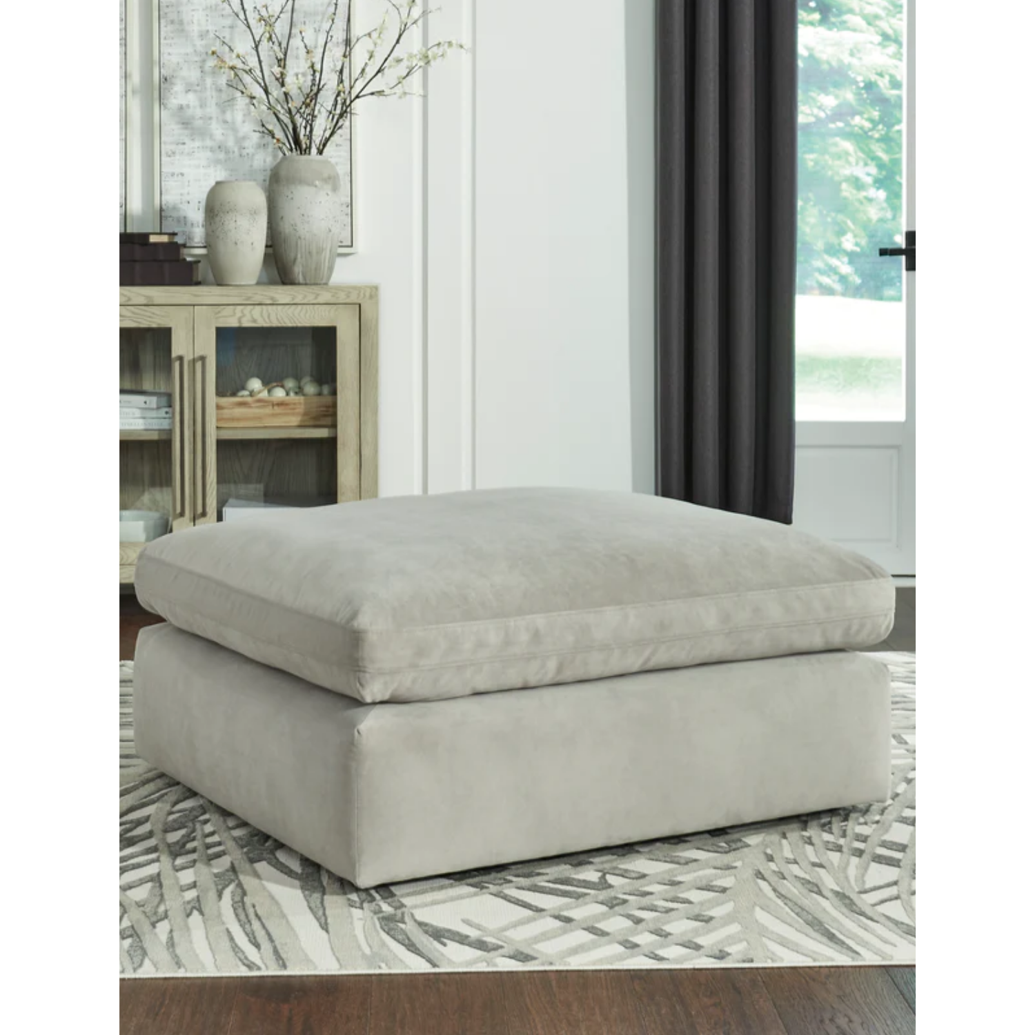 Sophie Gray 8-Piece Sectional & Ottoman