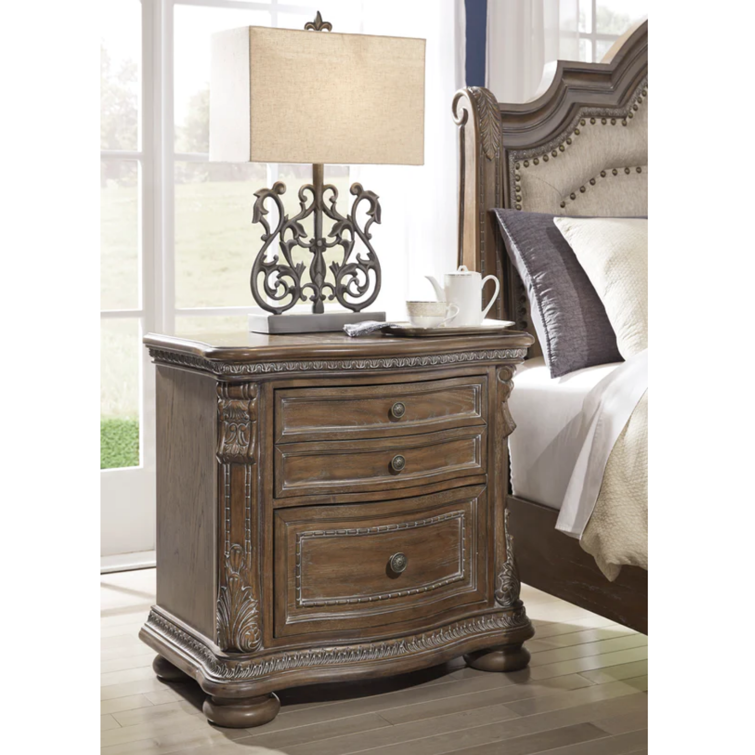 Charmond Brown Upholstered Sleigh Bedroom Set