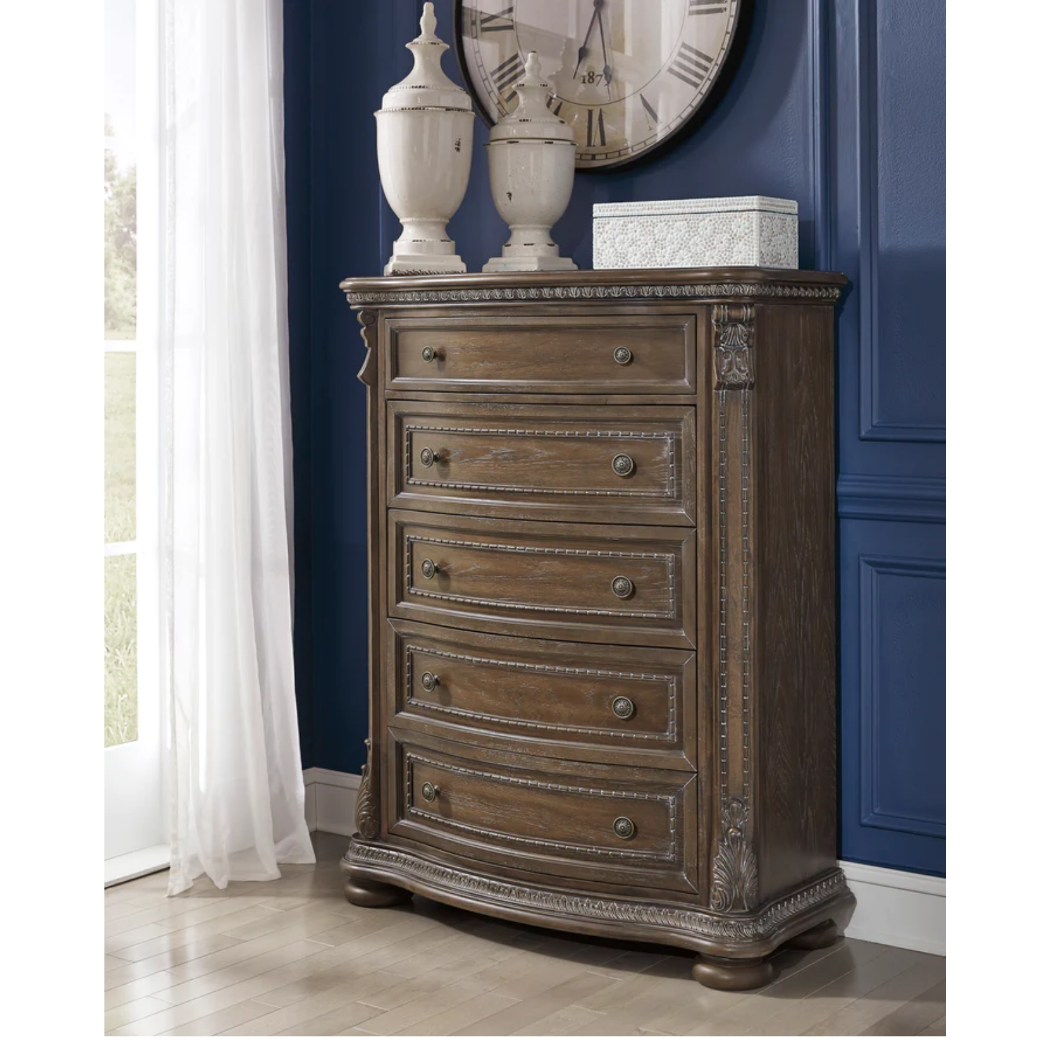Charmond Brown Upholstered Sleigh Bedroom Set