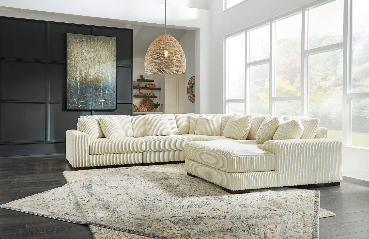 Lindyn Ivory 5-Piece Sectional with Chaise