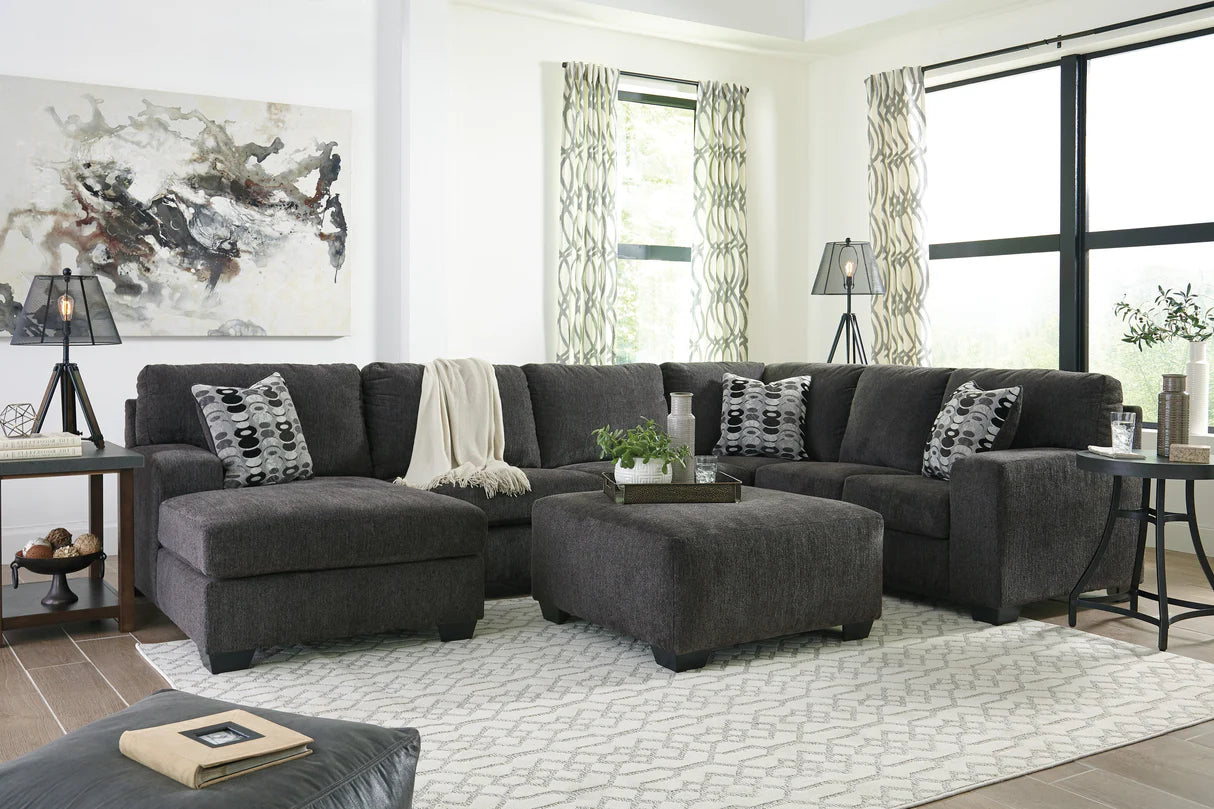 Ballinasloe 3-Piece Sectional with Chaise - LAF/RAF