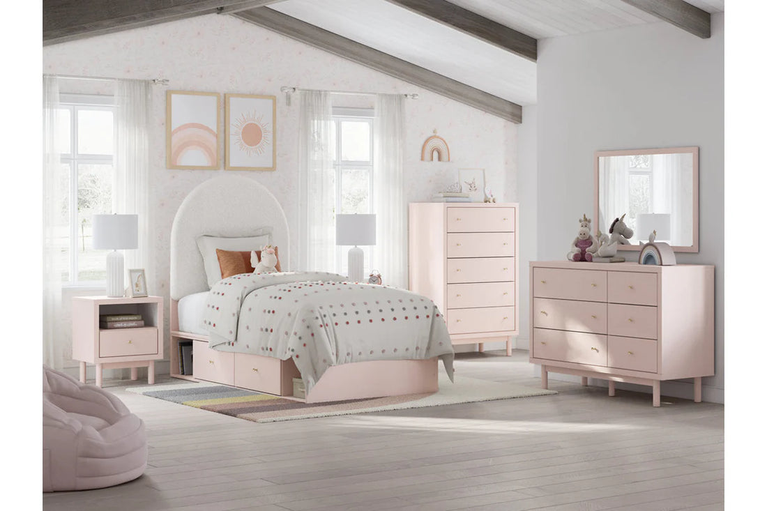 Wistenpine Blush Upholstered Youth Storage Platform Bedroom Set with 2 Drawers