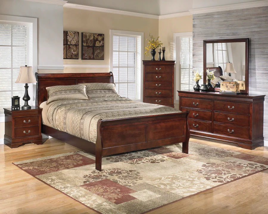 Alisdair Reddish Brown Sleigh Bedroom Set
