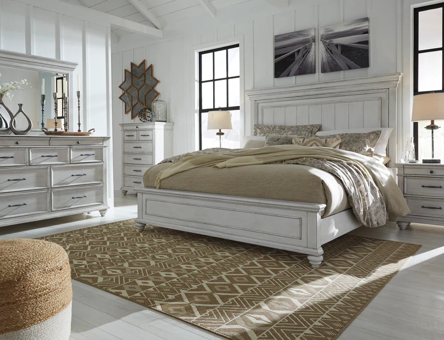 Kanwyn Whitewash Panel Bedroom Set