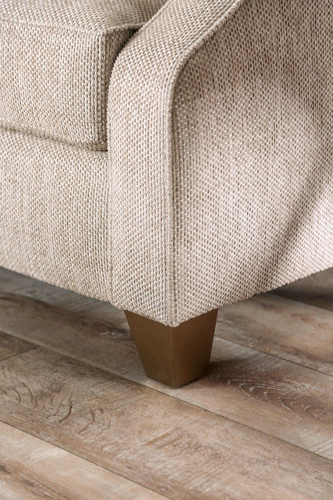 Catarina Modern Loveseat