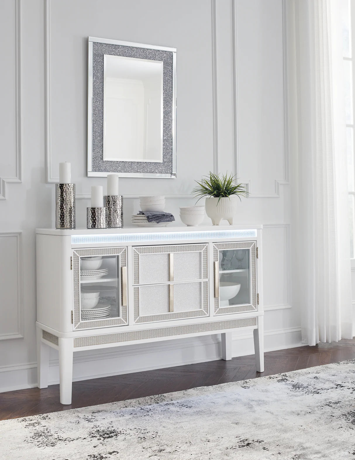 Chalanna White Dining Server