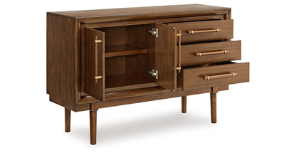 Lyncott Brown Dining Server