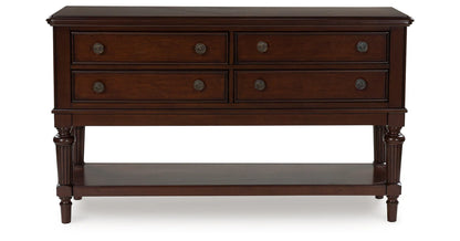 Lavinton Brown Dining Server
