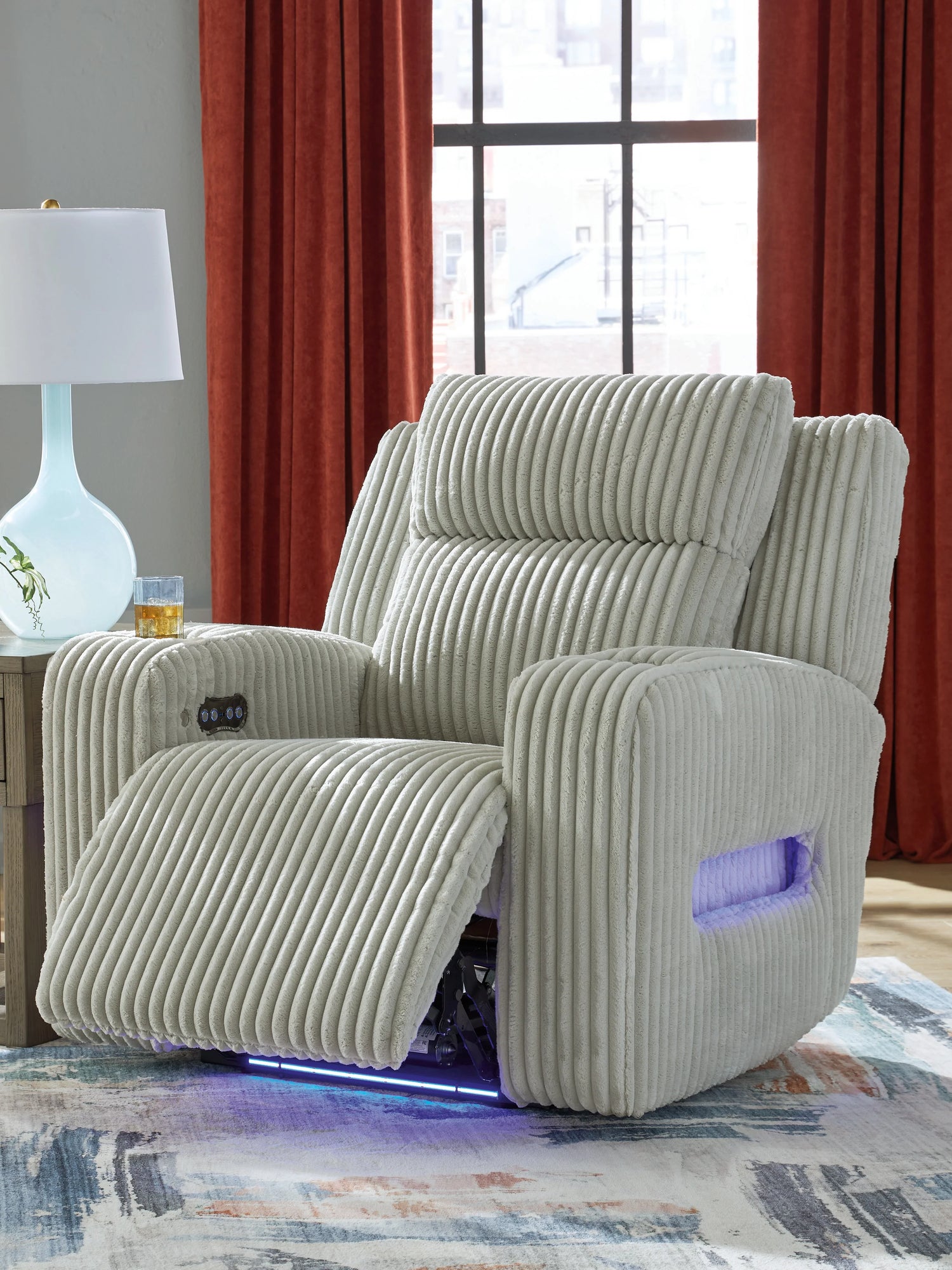 Forest Lake Contemporary Power Reclining Living Room Set