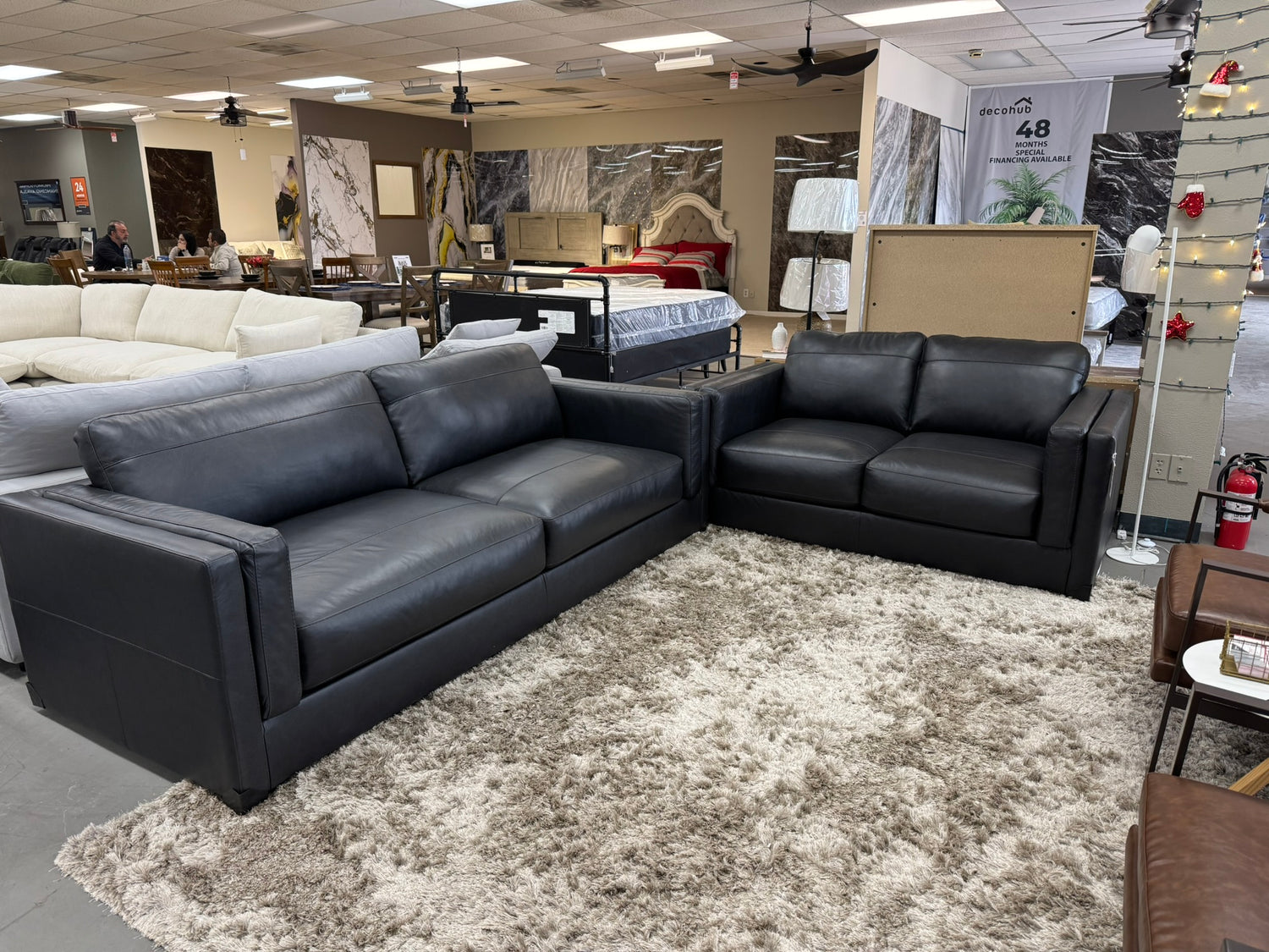 Amiata Onyx Sofa and Loveseat