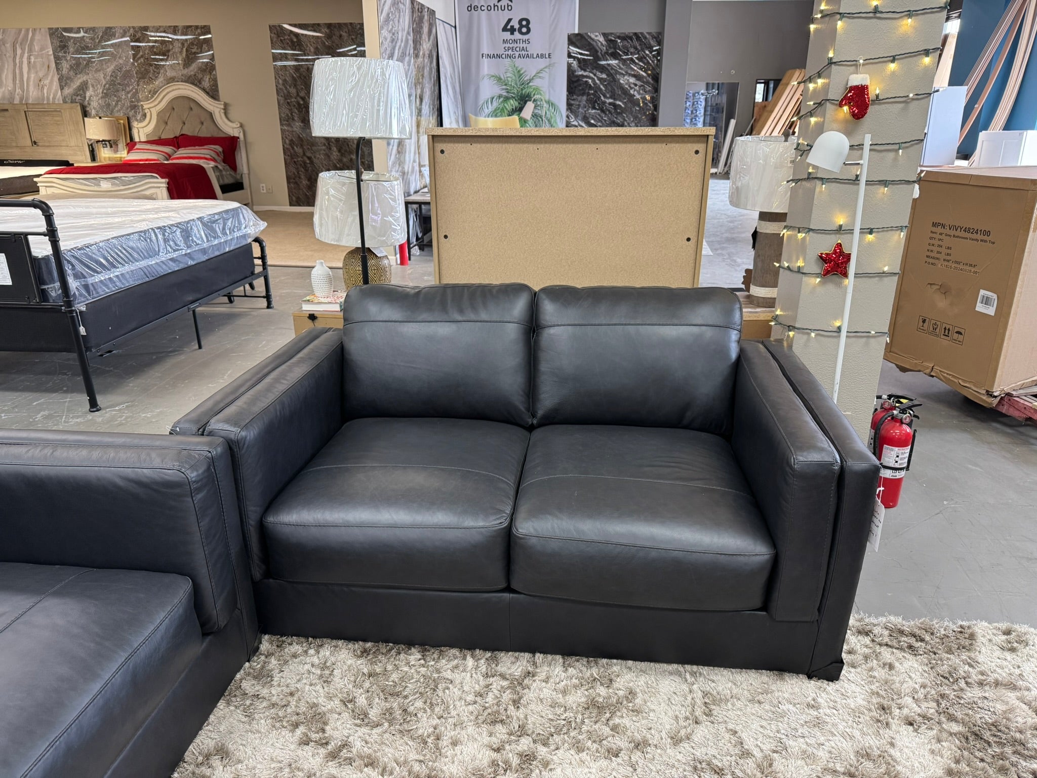 Amiata Onyx Sofa and Loveseat