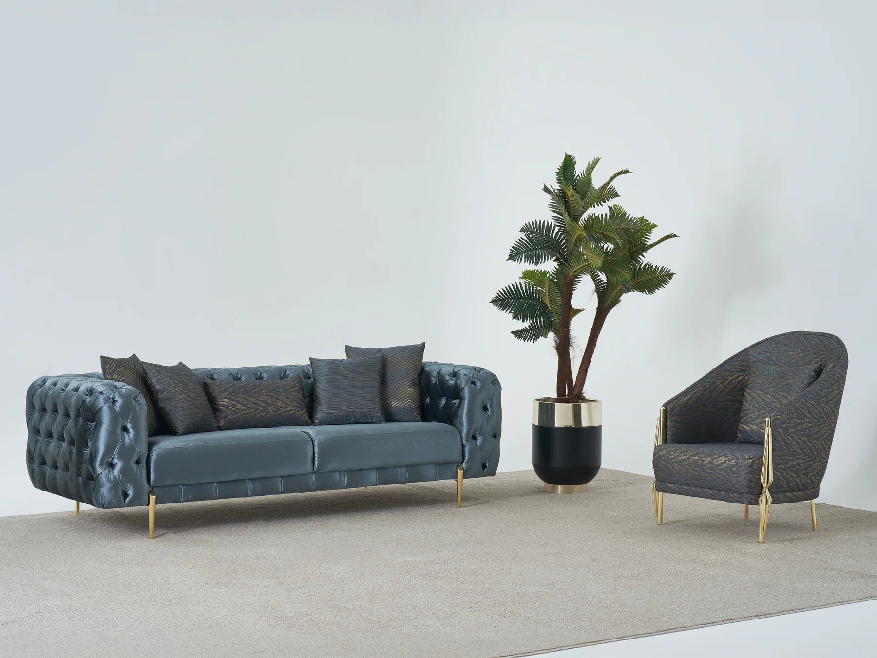 Moss 90.5&quot; Wide Tufted Sofa