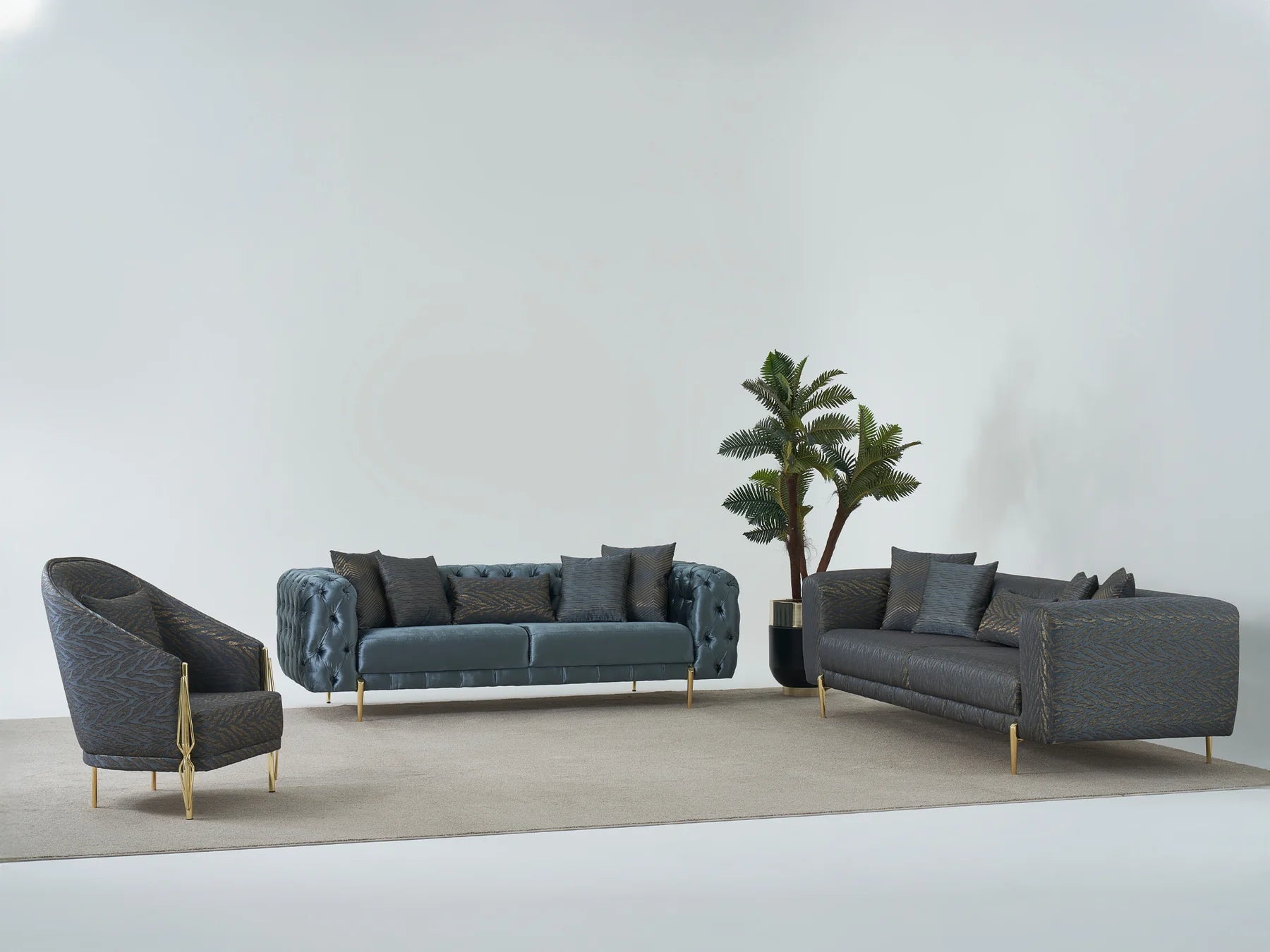 Moss 90.5&quot; Wide Tufted Sofa