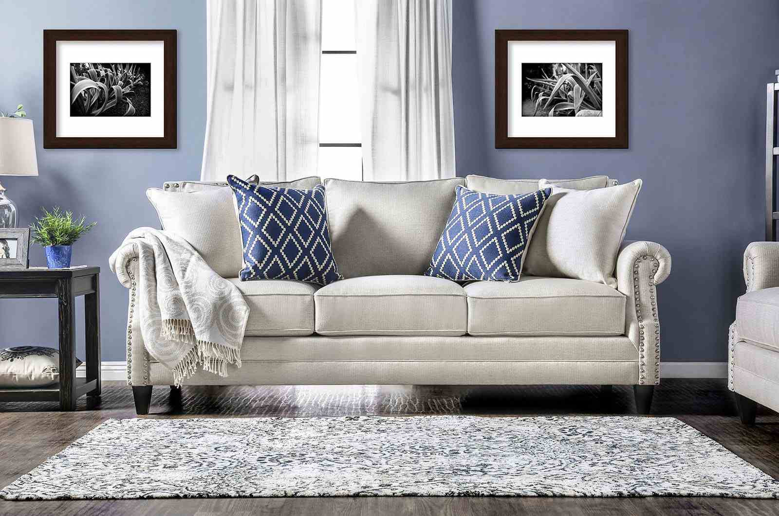 Giovanni Transitional Sofa