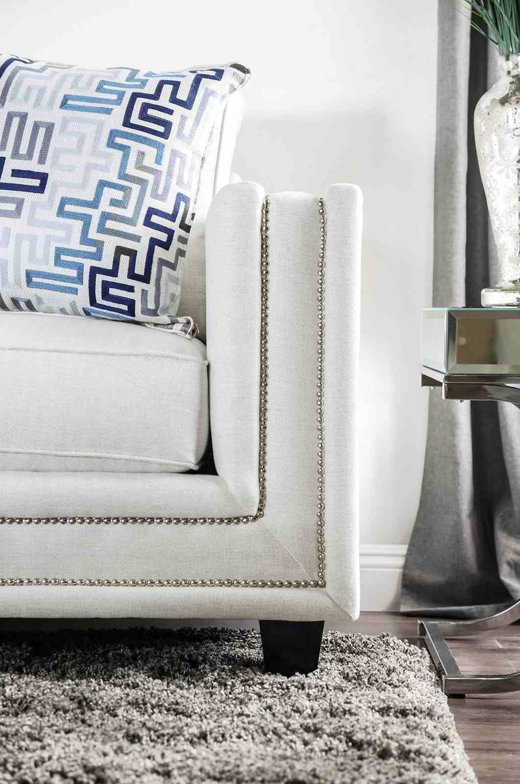 Ilse Contemporary Living Room Set