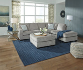 Altari Allot 2 piece sectional