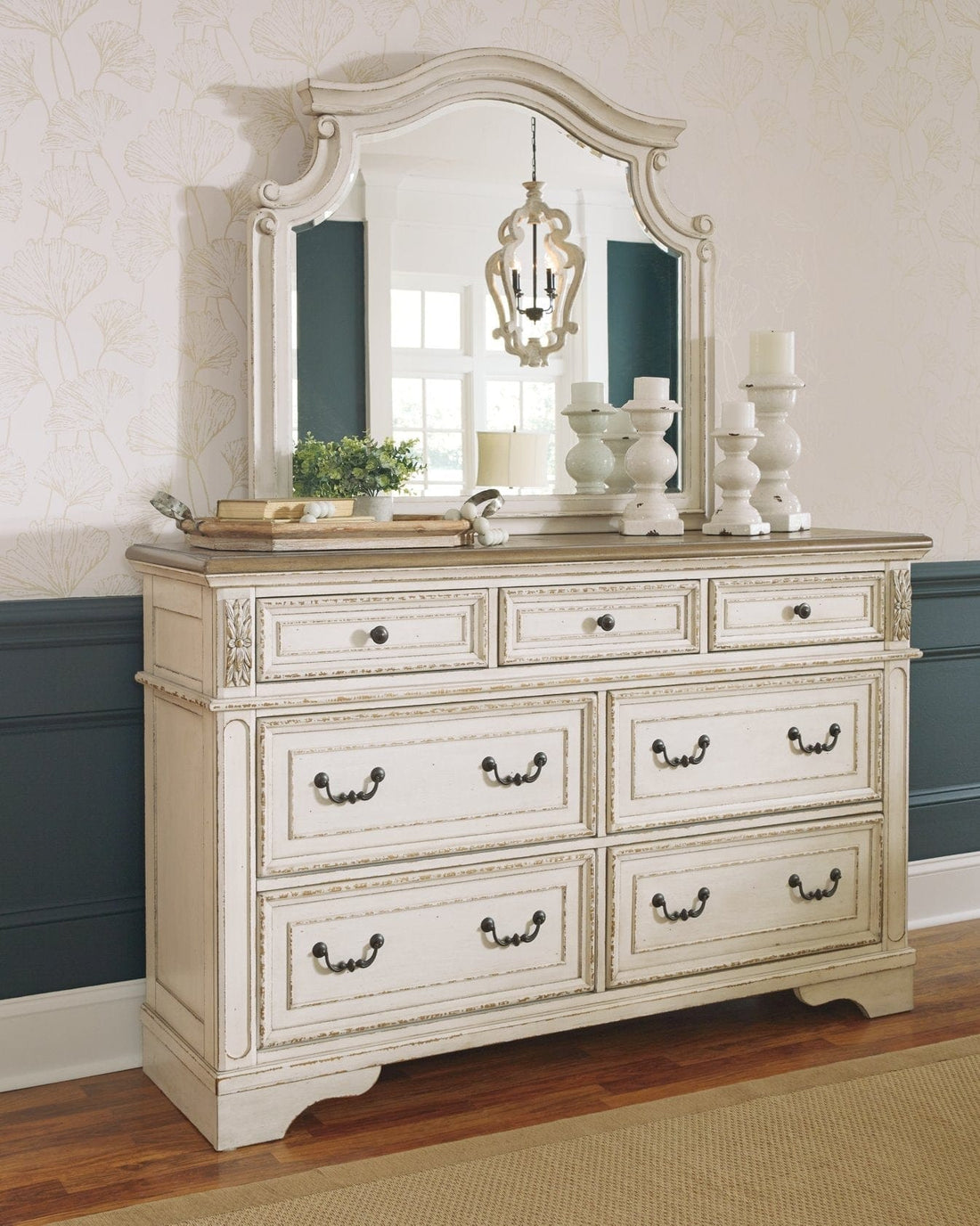 Realyn Dresser and Mirror - Decohub Home