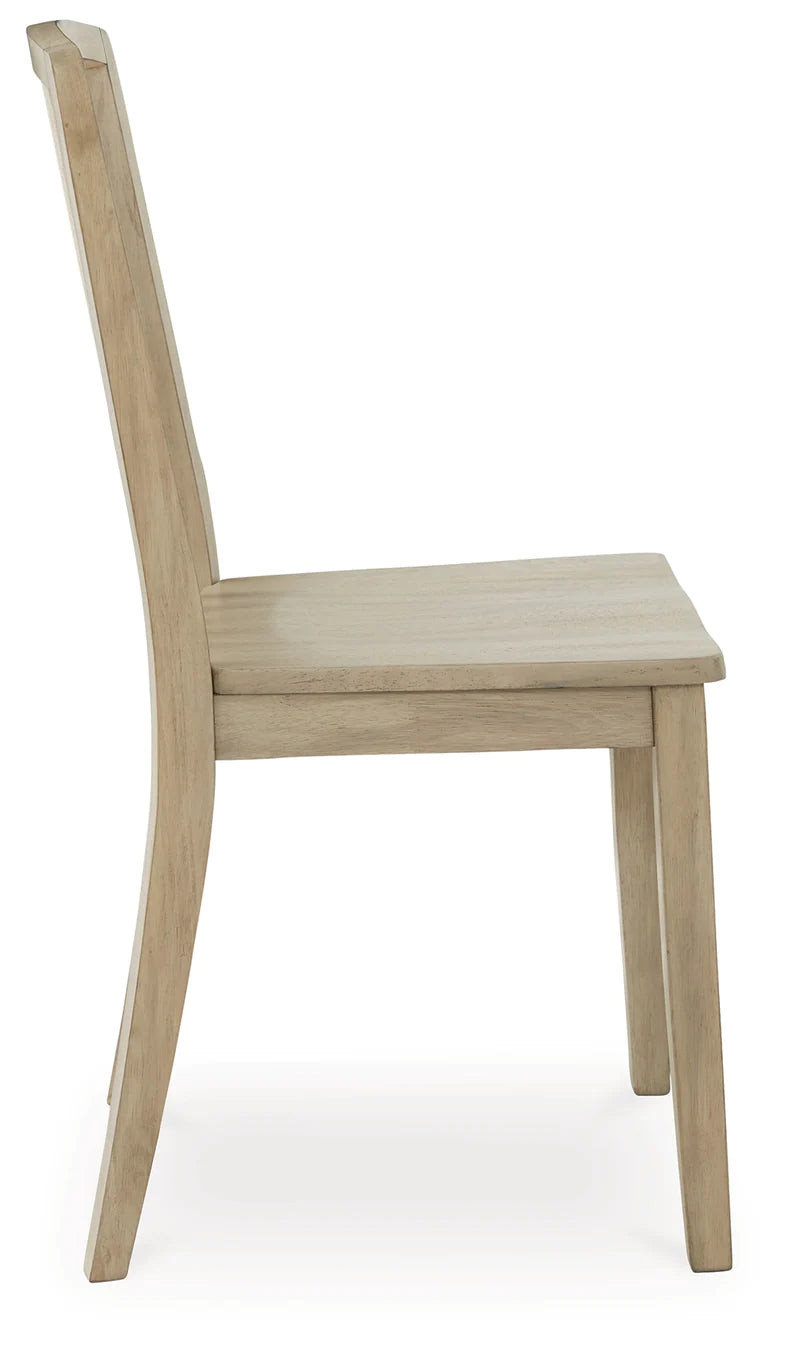 Gleanville Light Brown Dining Chair
