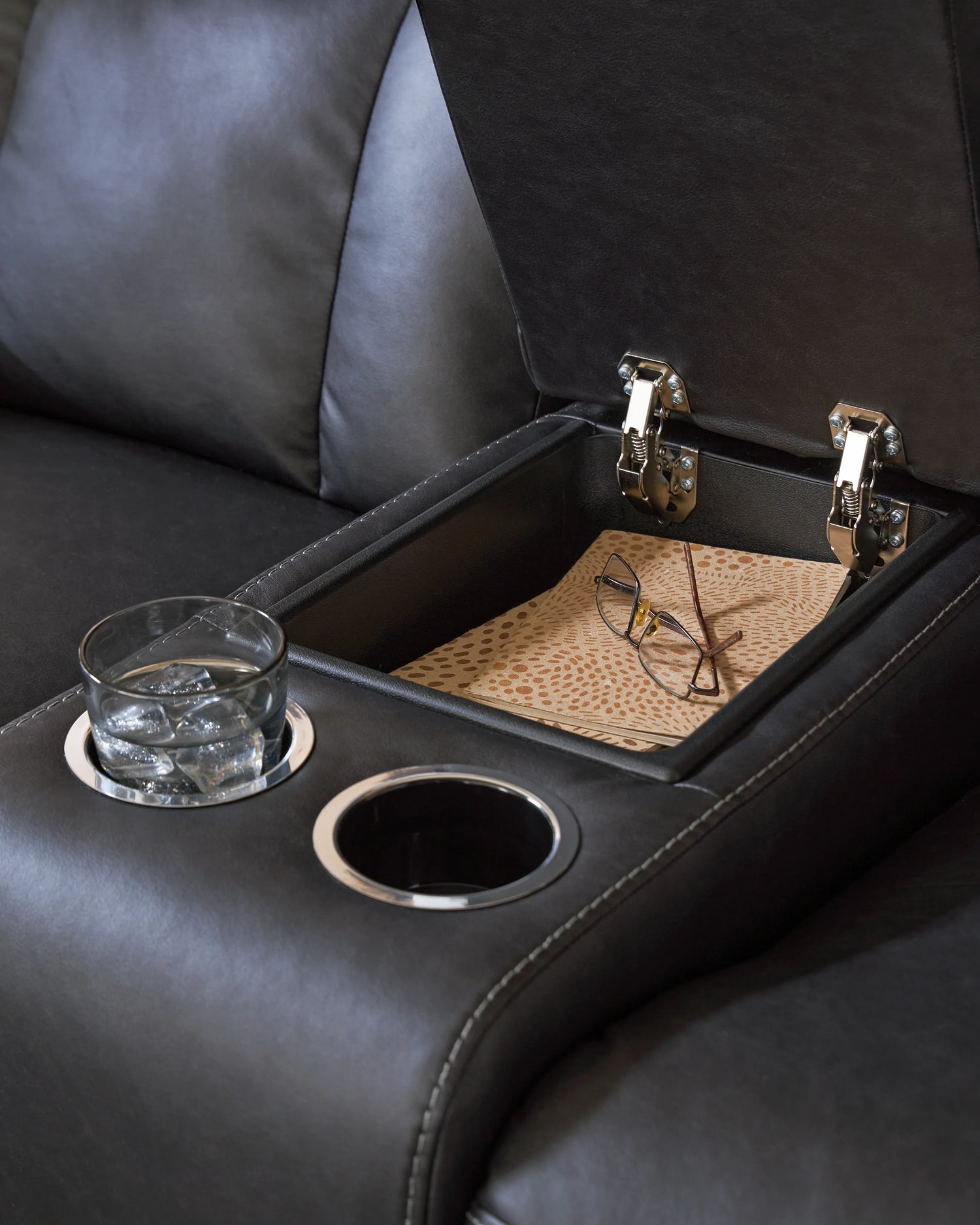 Mackmenville Contemporary Reclining Living Room Set