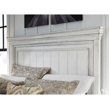 Kanwyn Whitewash Panel Storage Bedroom Set