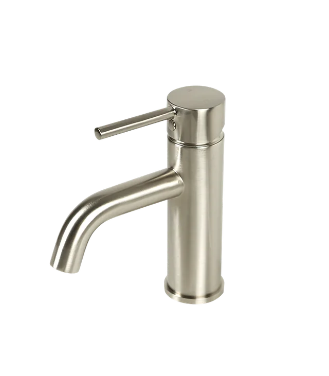 Single Hole Bathroom Faucet in Brushed Nickel
