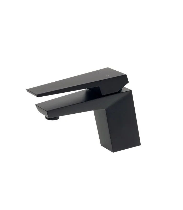 Single Hole Bathroom Faucet in Matte Black